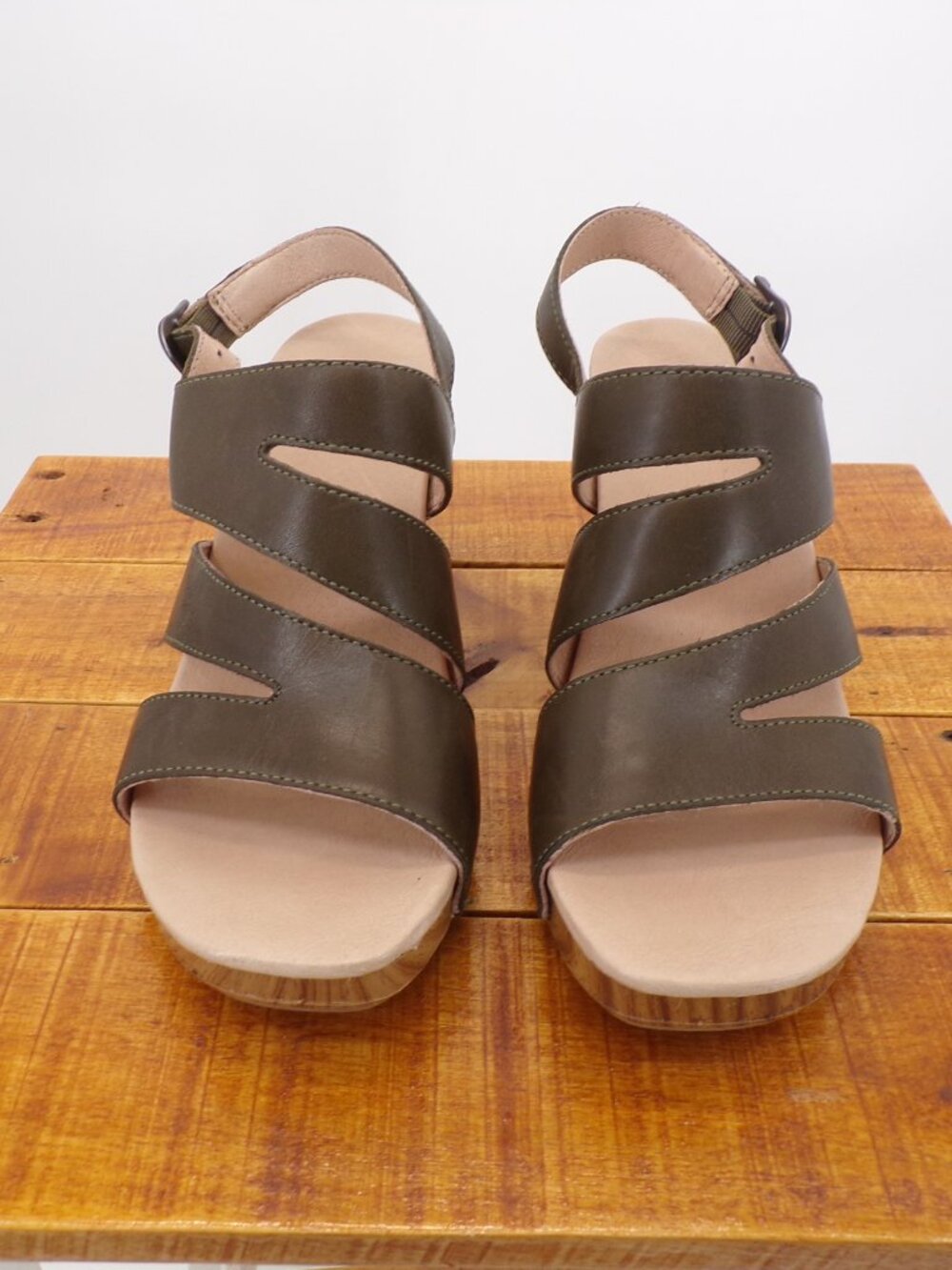 Dansko Heeled Sandals Sling Back Strap Green Women's 38 US 7 - 7.5 - Picture 2 of 11